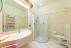 Familienresidence Tyrol - Badezimmer